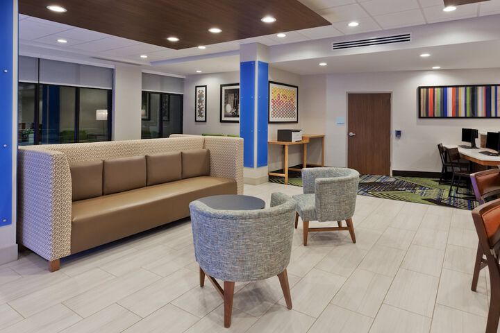 Hotel 2 of 42