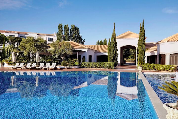Pine Cliffs Ocean Suites a Luxury Collection Resort & Spa