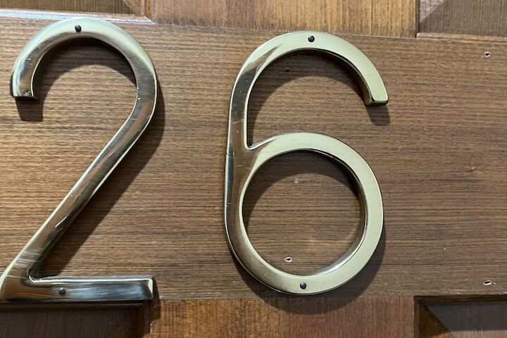 Room 43 of 74