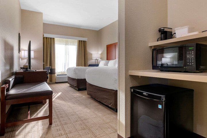Comfort Inn & Suites North Mankato