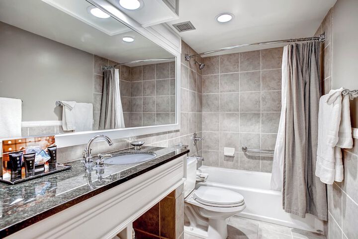 Keystone Lodge & Spa a Vail Resorts Property