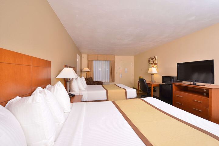 Room 40 of 63