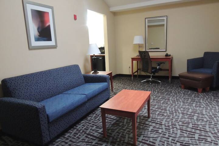 Room 32 of 88
