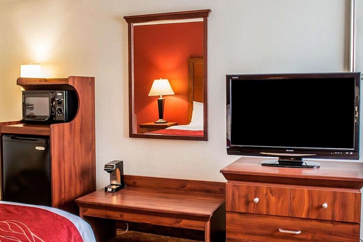 Room 11 of 63