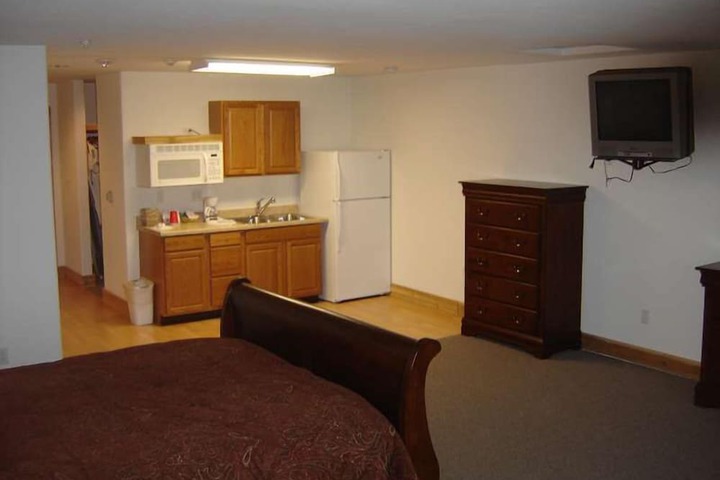 Room 13 of 31