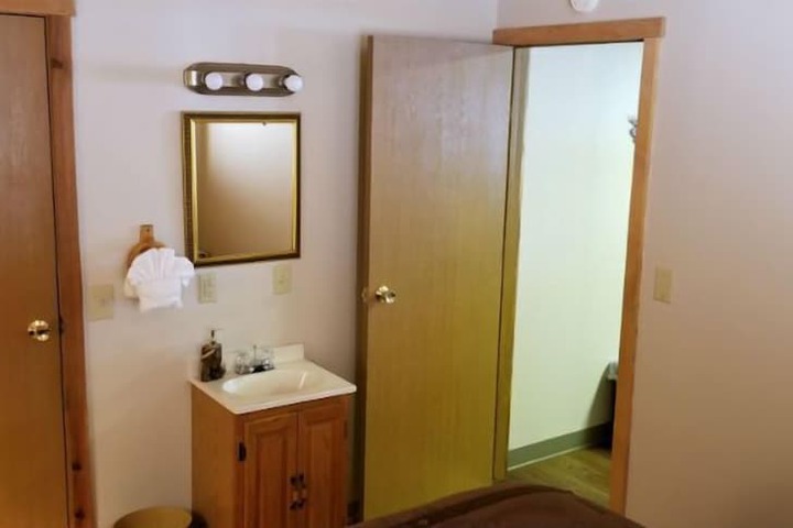 Room 76 of 90
