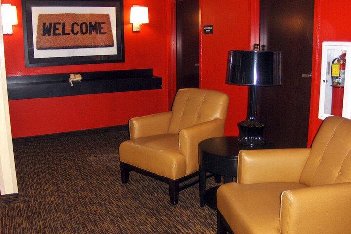 Hotel Interior 6 of 25