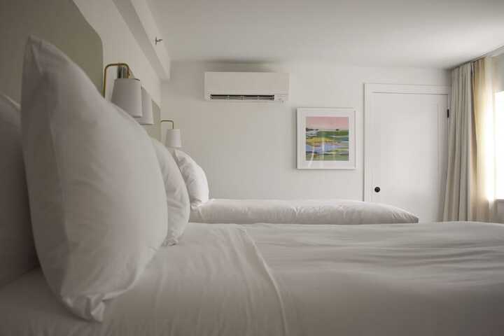 Room 25 of 56