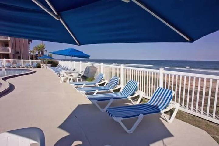 Coral Sands Inn