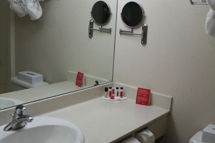 Ramada Plaza by Wyndham Regina Downtown