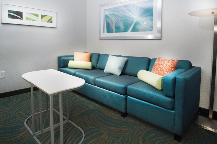 Room 14 of 33