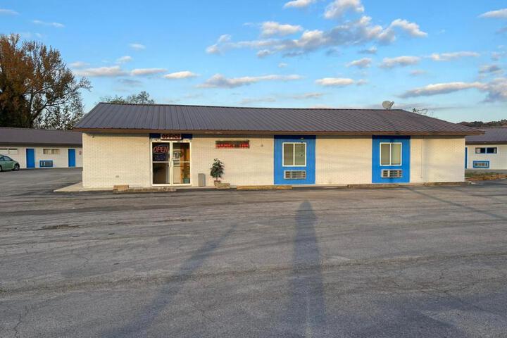 Budget Inn Decatur Priceville