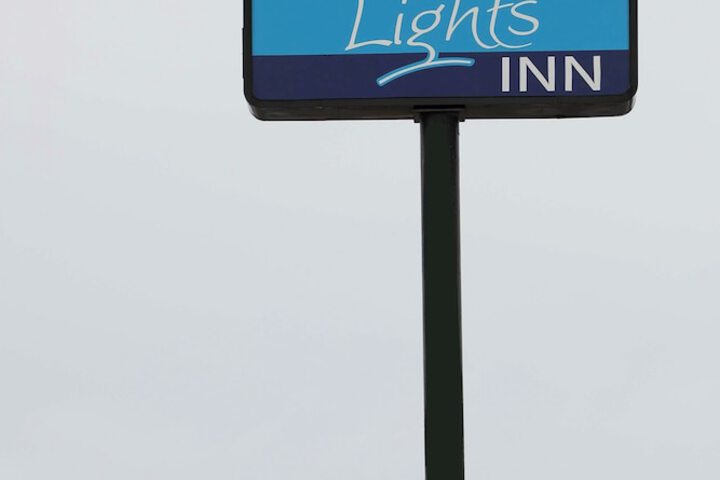 Northern Lights Inn Rugby