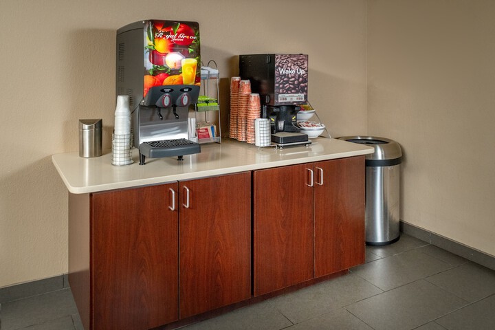 Breakfast/Coffee Service 27 of 29