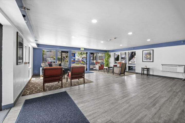 Hotel Interior 17 of 49