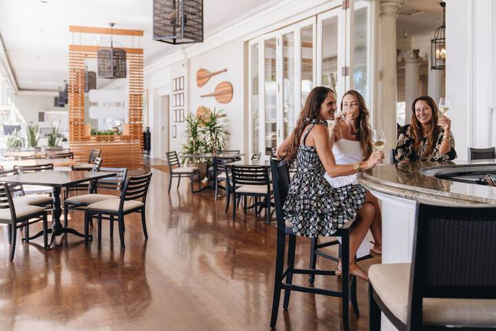 Moana Surfrider a Westin Resort & Spa, Waikiki Beach