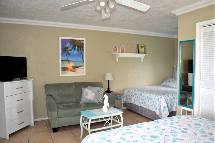 Room 18 of 40