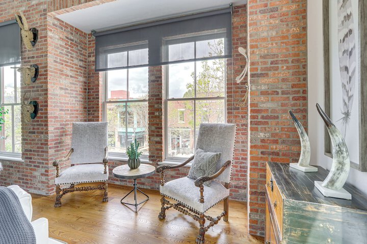 Near Trail: Dtwn Eagle Ranch Condo w / Balcony