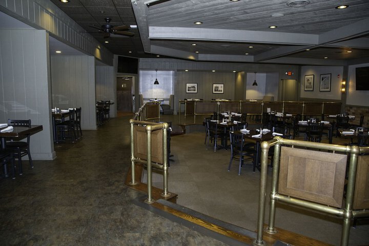 Dining 29 of 41