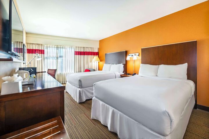 Grand Park Hotel Vancouver Airport an Ascend Collection Hotel