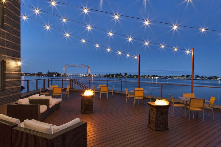 Pier B Resort