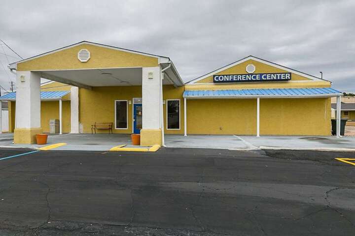 Rodeway Inn & Suites Enterprise