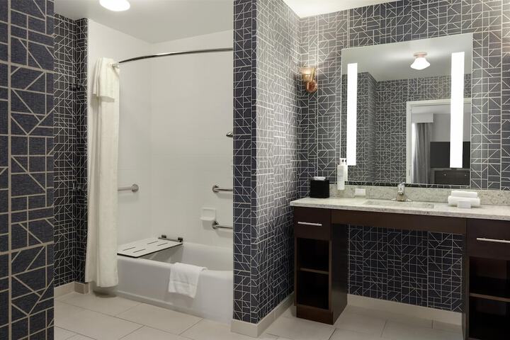 Homewood Suites by Hilton Burlington