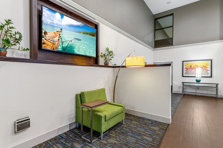 Hotel 5 of 60