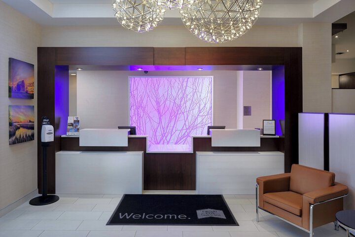 Hotel Interior 10 of 31