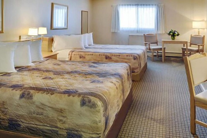 Nova Inn Kindersley