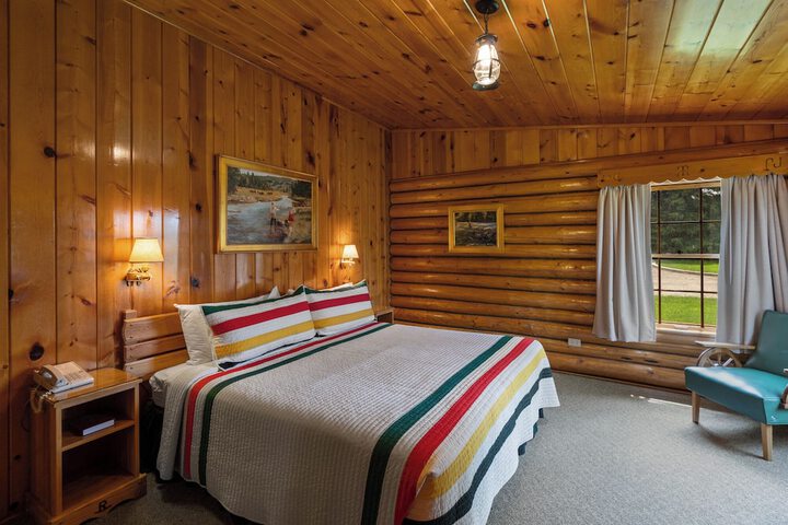 El Western Cabins & Lodges