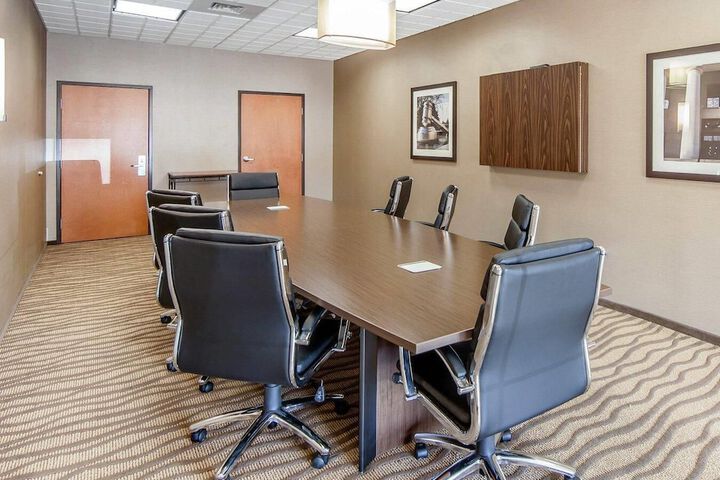 Comfort Suites Marietta - Parkersburg