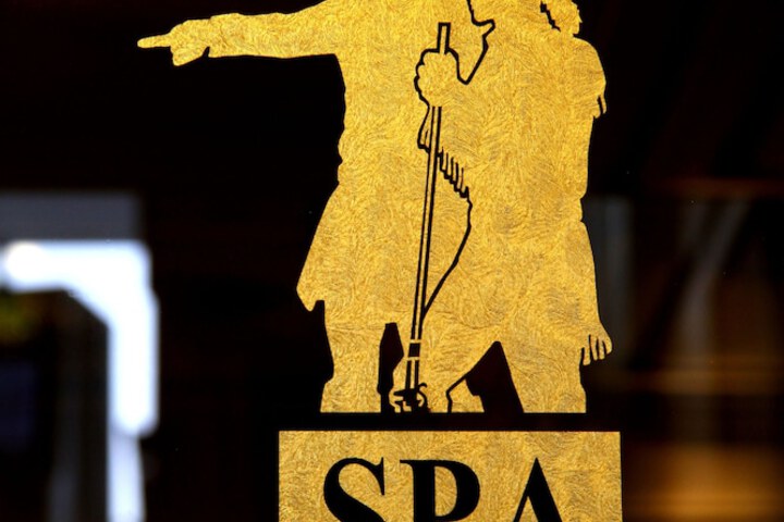 Spa 64 of 77