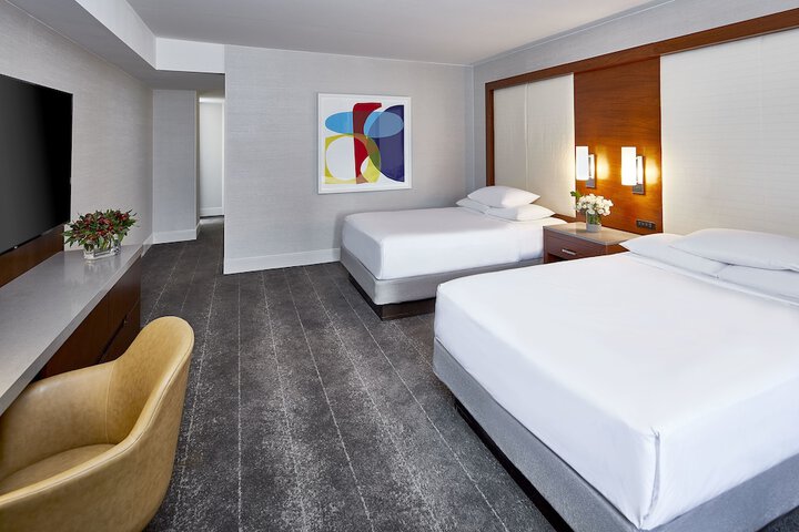 Room 27 of 105