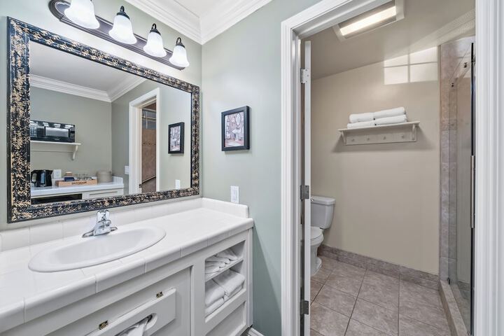 Cambria Pines Lodge