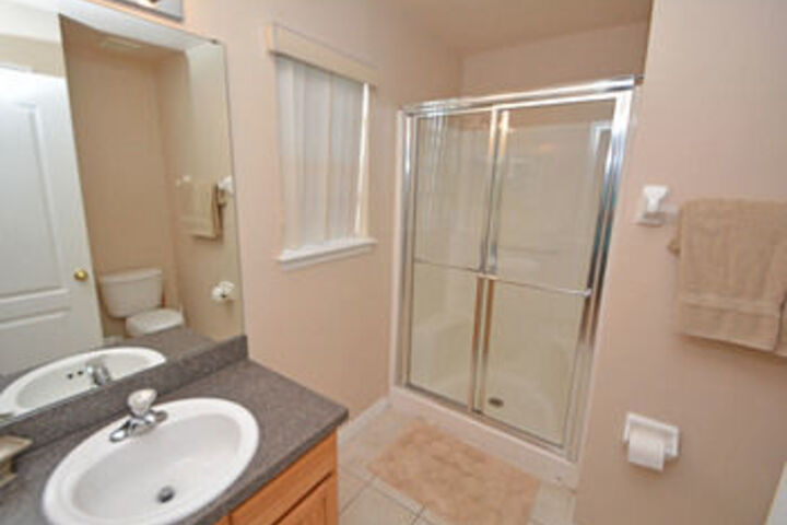 Rent a Villa Eagle Management Davenport