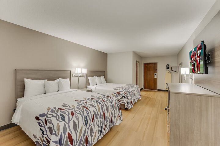 Room 17 of 36