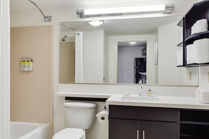Room 19 of 33