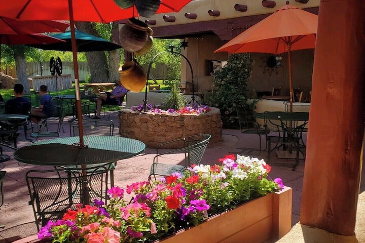 El Pueblo Lodge