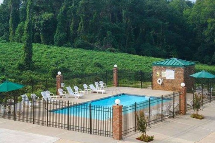 Pool 3 of 24