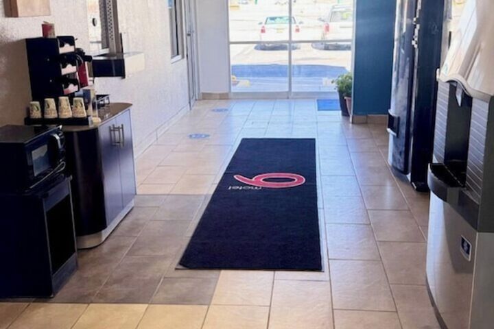 Motel 6 Grants NM
