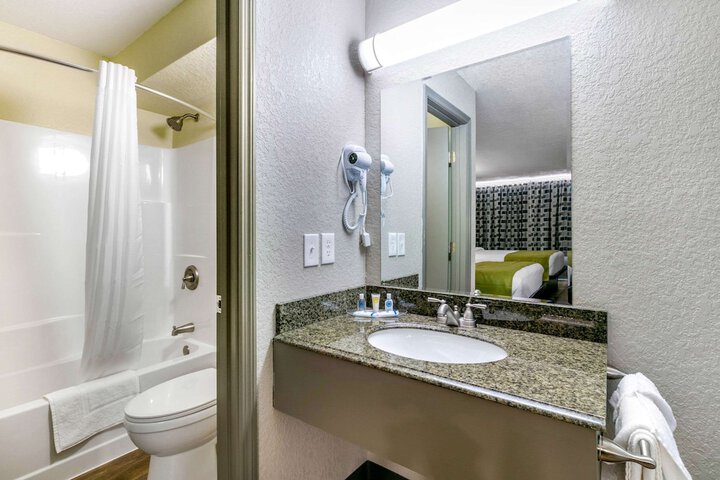 Rodeway Inn Kingston Springs