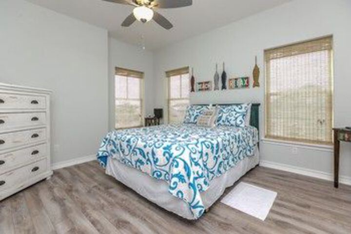 5BR 4 5BA Newly Built Luxury Beach House by RedAwning
