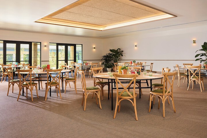 Treehouse Hotel Silicon Valley
