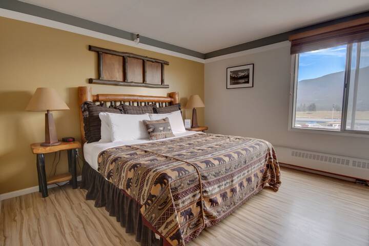 Room 42 of 52
