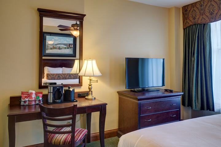 Room 26 of 57