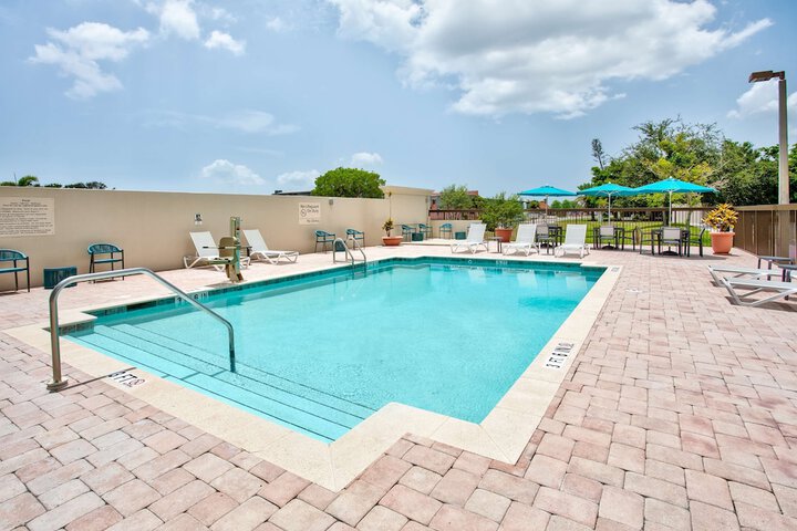 Pool 5 of 46