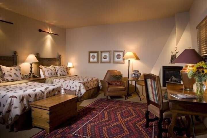 Room 15 of 27