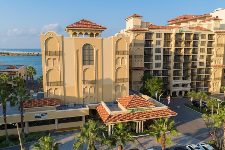 Hotel 3 of 108