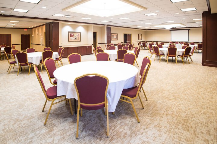 Hampton Inn & Suites Greensburg